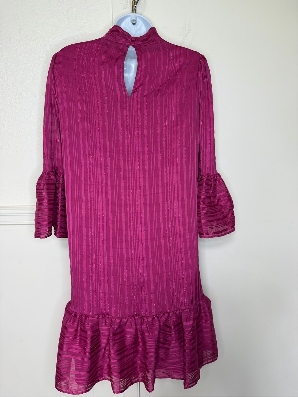 Calvin Klein Fuchsia Tie-Neck Ruffle Dress size 6 - Picture 4 of 8